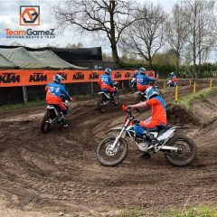 Crossen op elektrische crossmotoren